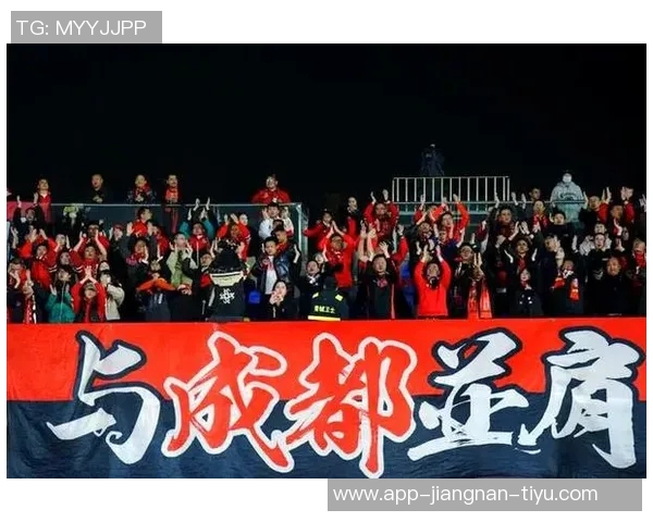 2025赛季精彩对决回顾成都蓉城与青岛西海岸激战成平局 2025赛季精彩对决回顾成都蓉城与青岛西海岸激战成平局