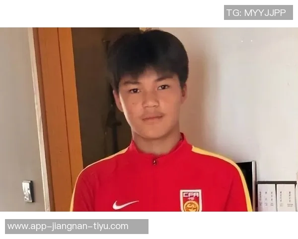 大卫阿尔马赞正式成为中国U15国家男子足球队新任主教练 大卫阿尔马赞正式成为中国U15国家男子足球队新任主教练