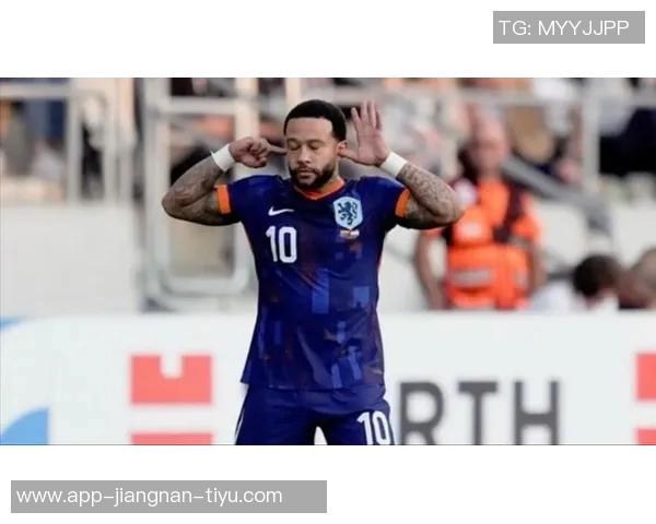 德佩31岁身价900万在巴甲闪耀世预赛6场7球助荷兰队双榜首 德佩31岁身价900万在巴甲闪耀世预赛6场7球助荷兰队双榜首