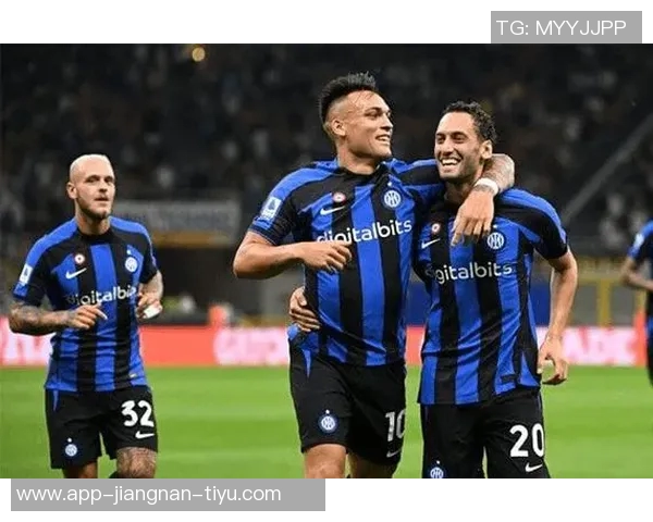 AC米兰与国际米兰争夺卡利亚里门将卡普里莱的转会机会