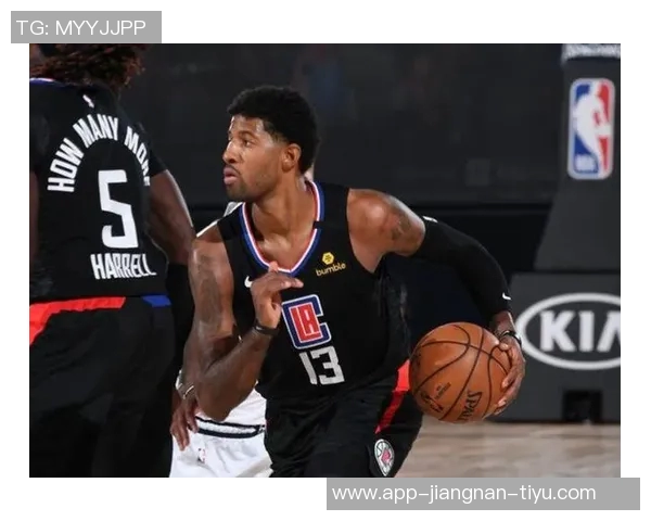 墨菲表现平平16投6中贡献19分9篮板4失误正负值创队内最低纪录 墨菲表现平平16投6中贡献19分9篮板4失误正负值创队内最低纪录