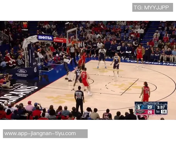 鹈鹕客场挑战独行侠普尔因左膝酸痛缺席赛季场均173分表现受影响